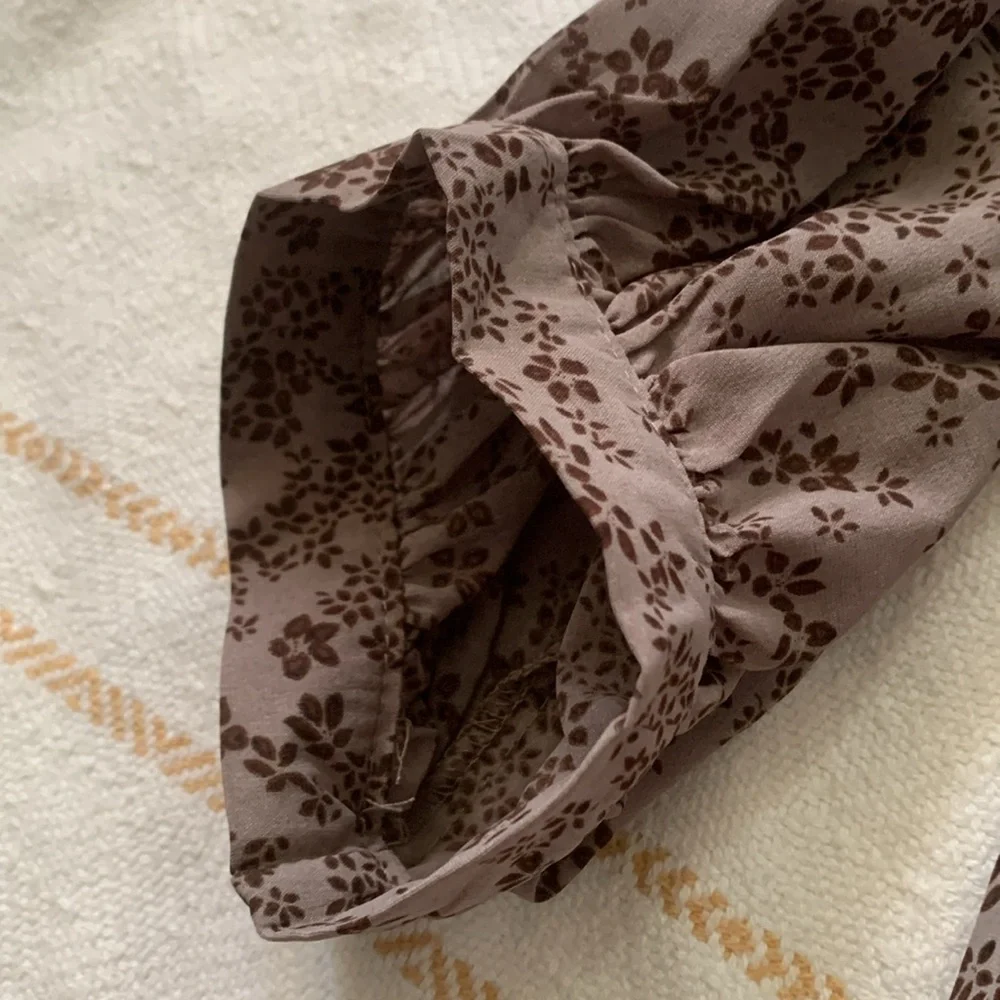 Floral Ruffle Blouse - Brown - Picture 9 of 16
